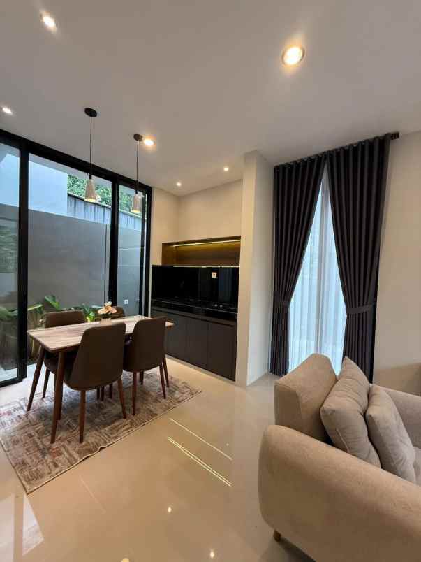 rumah dekat rs at taurot di seyegan sleman yogyakarta