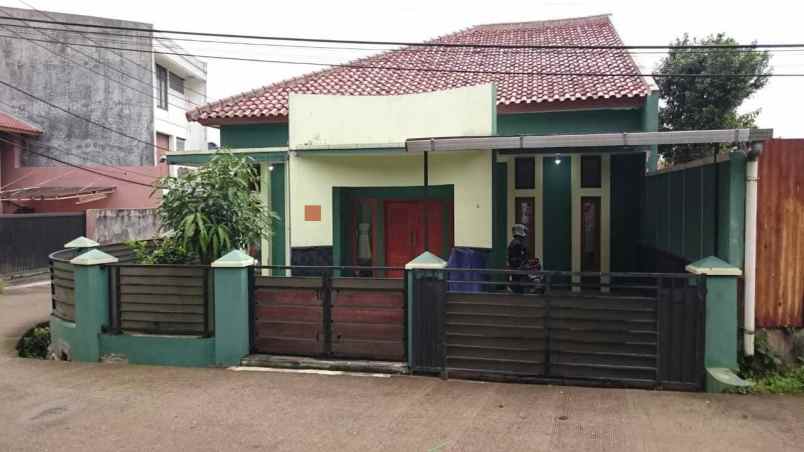 rumah di komplek artabahana cihanjuang hook
