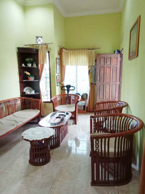 rumah di tengah kota palembang