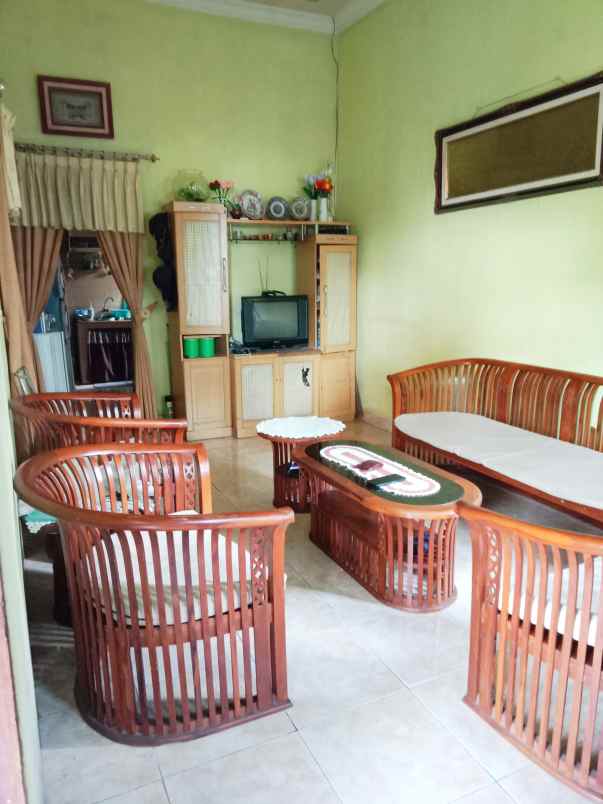 rumah di tengah kota palembang