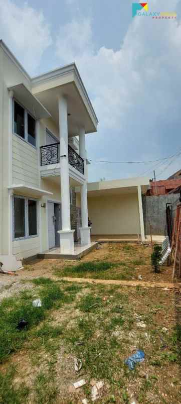 rumah dijual design klasik pondok gede bekasi