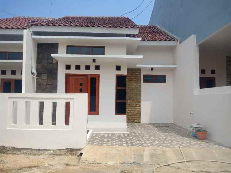 rumah dijual murah di depok dekat staisun