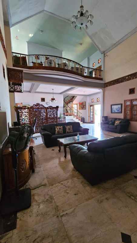 rumah dijual soponyono tenggilis mejoyo surabaya timur