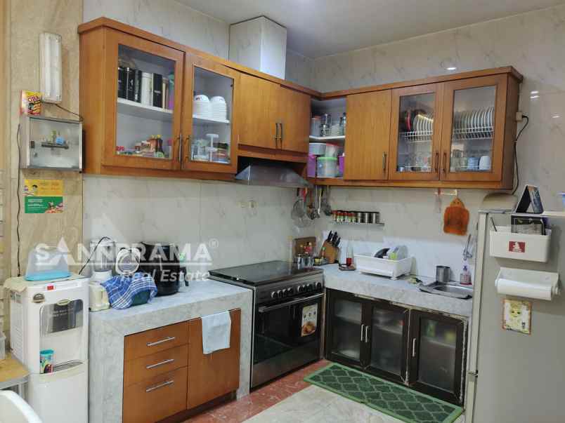 rumah full furnish siap huni gdc depok