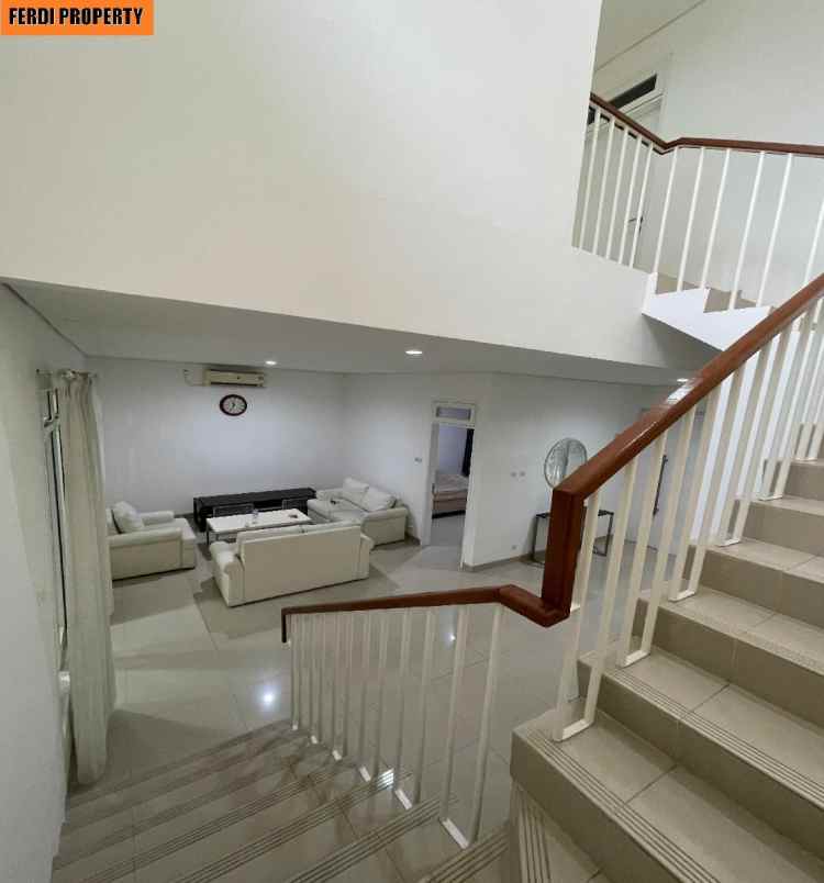 rumah furnish depan danau citra gran cibubur