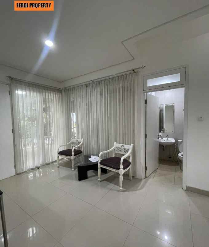 rumah furnish depan danau citra gran cibubur