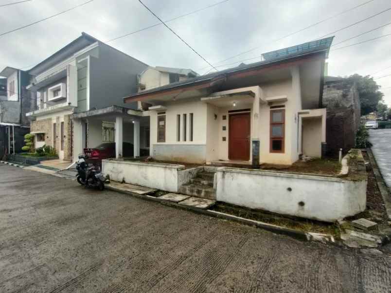 rumah hitung tanah selaras alam sariwangi