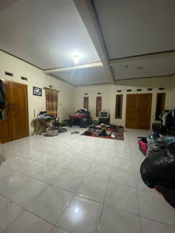 rumah hook arcamanik dekat antapani cisaranten bandung