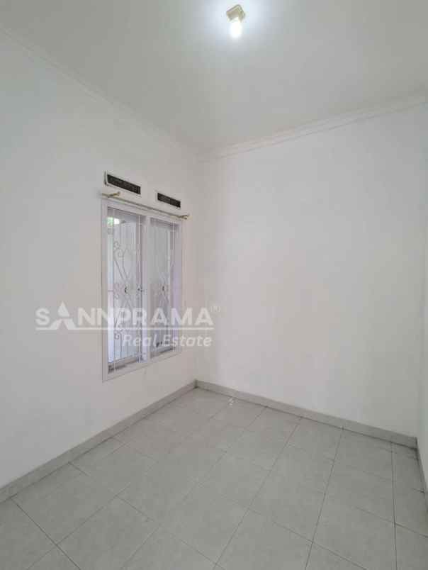 rumah hook murah ratujaya cipayung depok