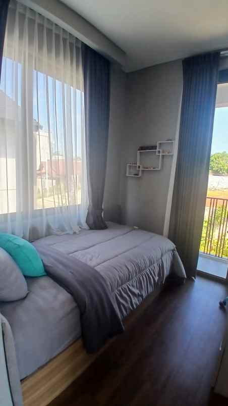 rumah hunian di selatan jakarta dan bsd