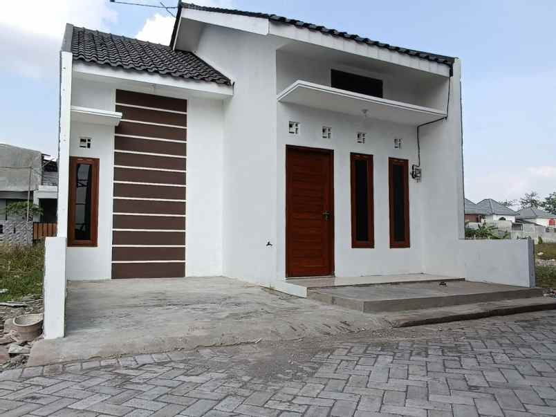 rumah jalan aspal dpu sejahtera