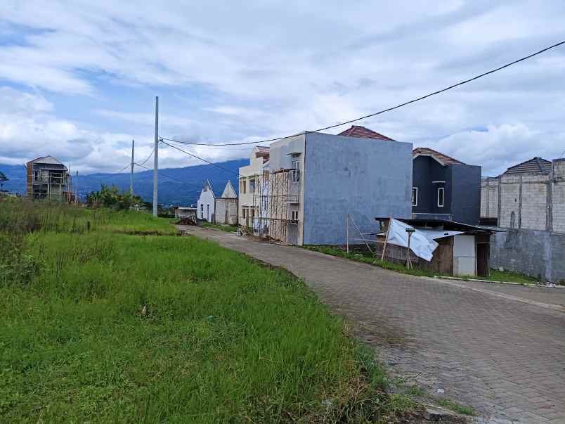 rumah jalan oro oro ombo beji