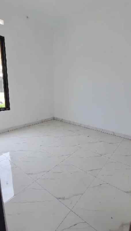 rumah jalan raya ksu gdc