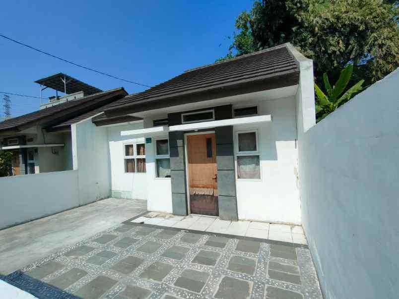 rumah jalan somawinata cipageran siap huni shm