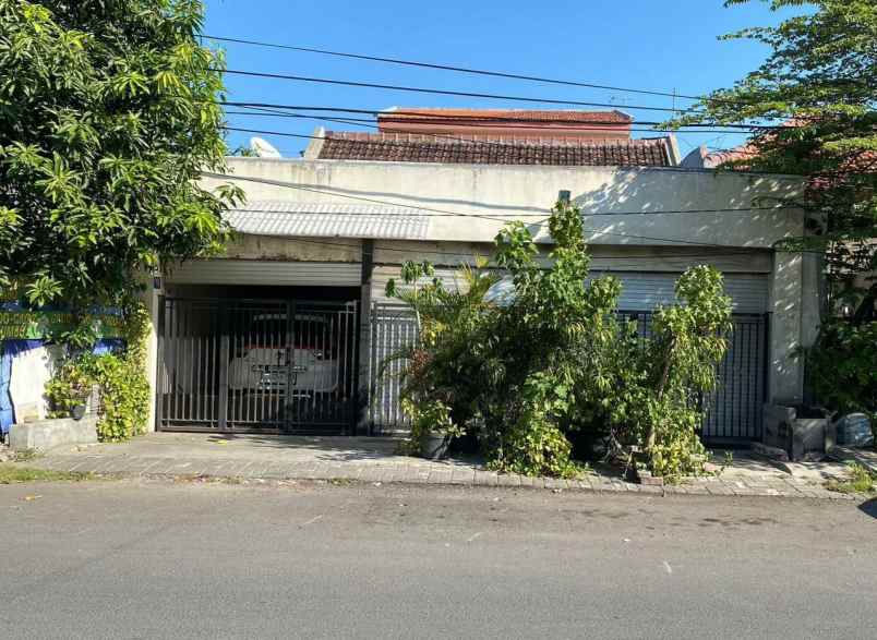 rumah jln ngagel jaya tengah