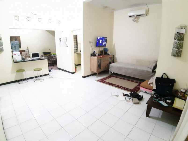 rumah kawasan elit di sariharjo sleman