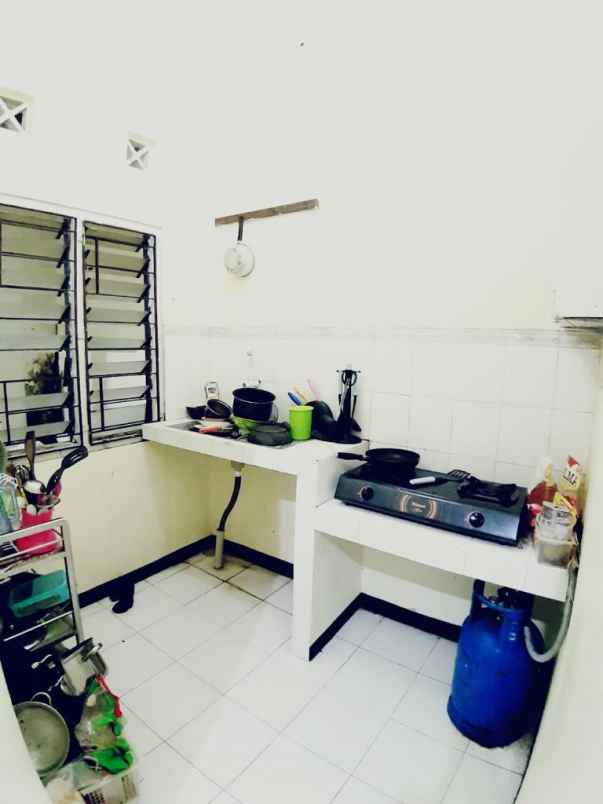 rumah kawasan elit di sariharjo sleman