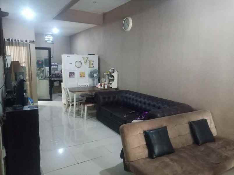 rumah komplek bandung sariwangi parongpong