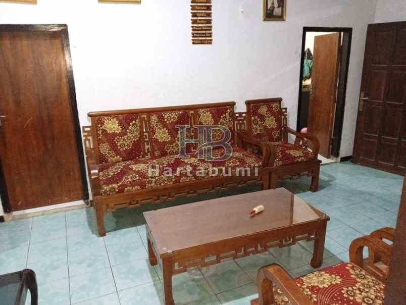 rumah kost 6 kamar area unp kediri siap huni