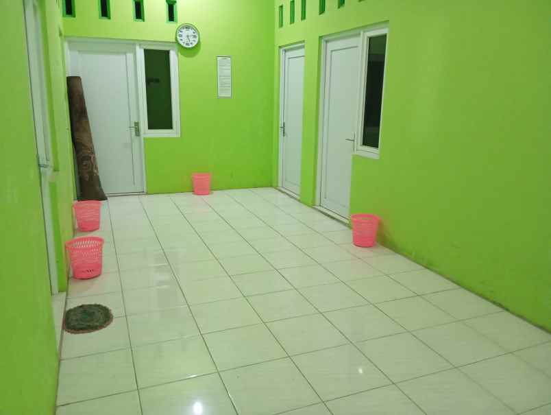 rumah kost putri dijual ums pabelan kartasura 1 1m