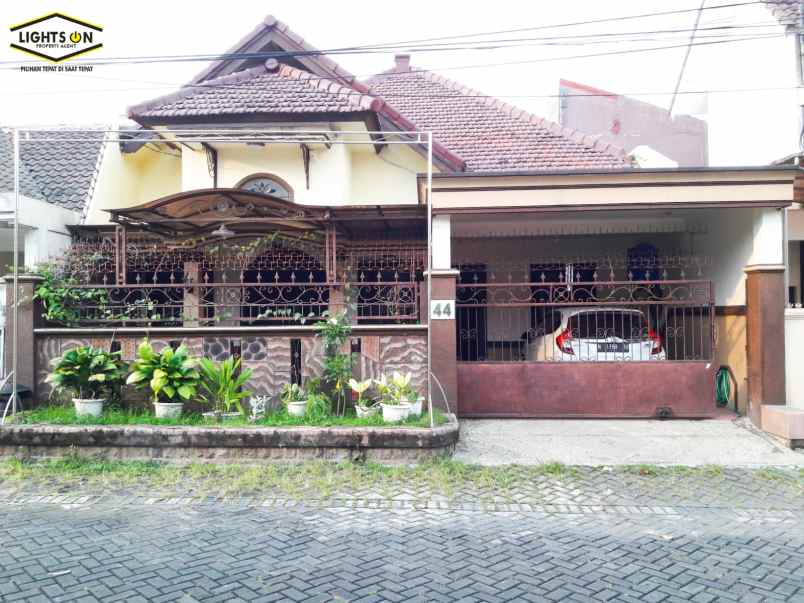 rumah lowokwaru