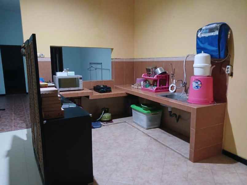 rumah luas siap huni lokasi di jl puntodewo malang