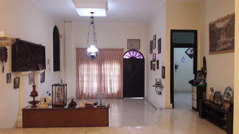 rumah mewah 2 lantai bukit sari semarang