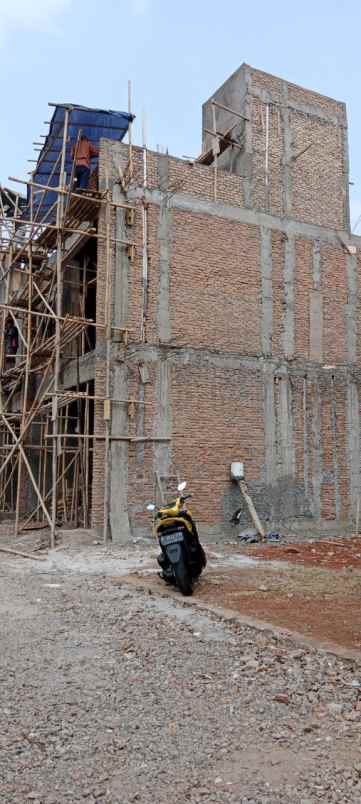 rumah mewah ciracas dekat cijantung bambu apus jakarta