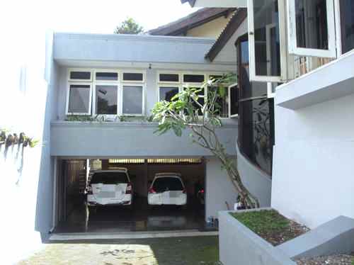 rumah mewah dk tol pasteur di sukamulya kota bandung