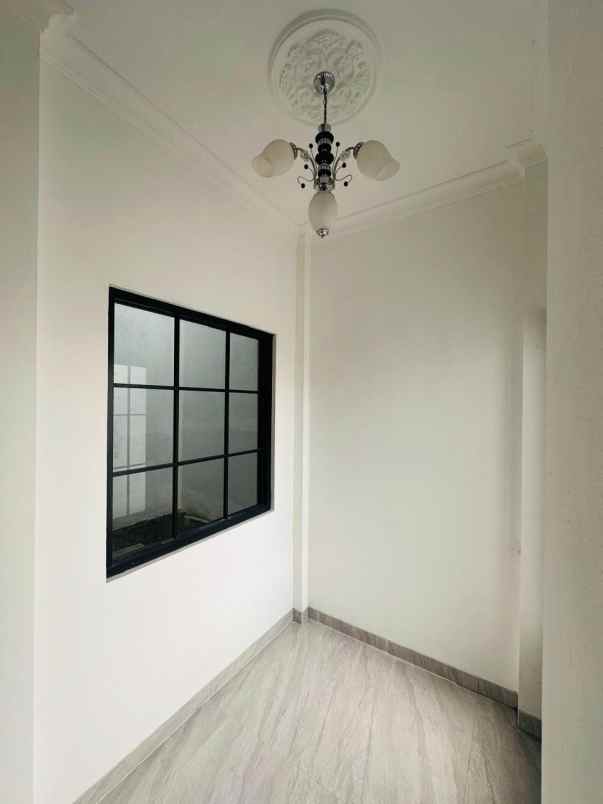 rumah modern 2 lantai di godean