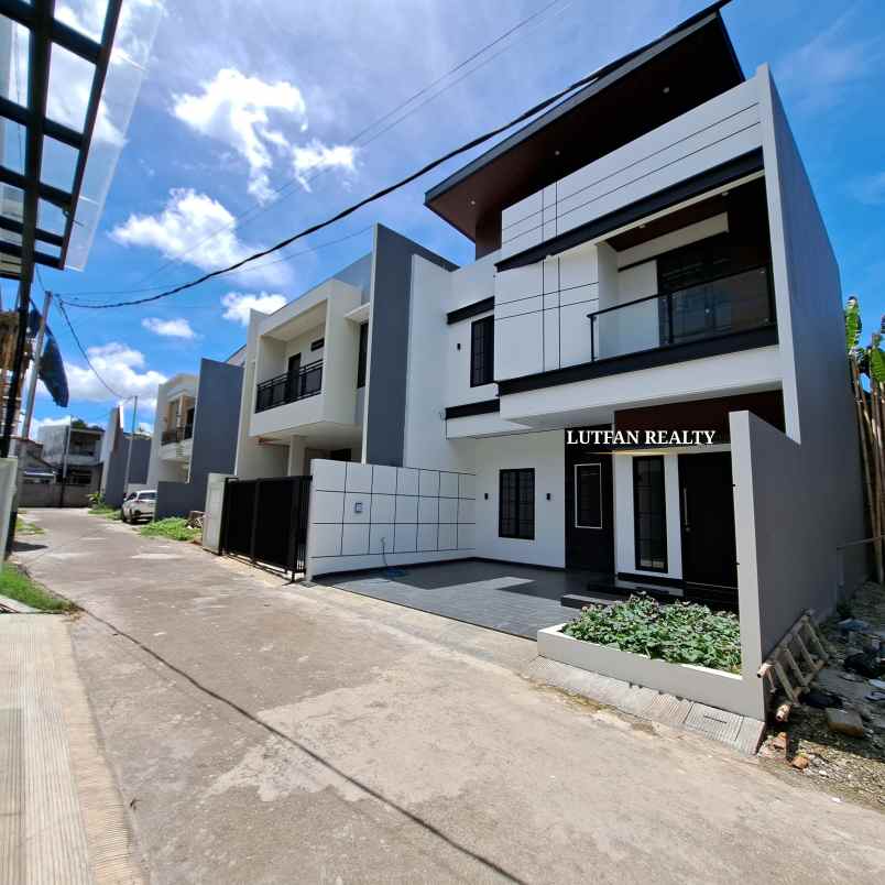 rumah modern minimalis dalam cluster dekat tol andara