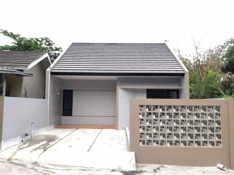 rumah modern minimalis di tegaltirto berbah