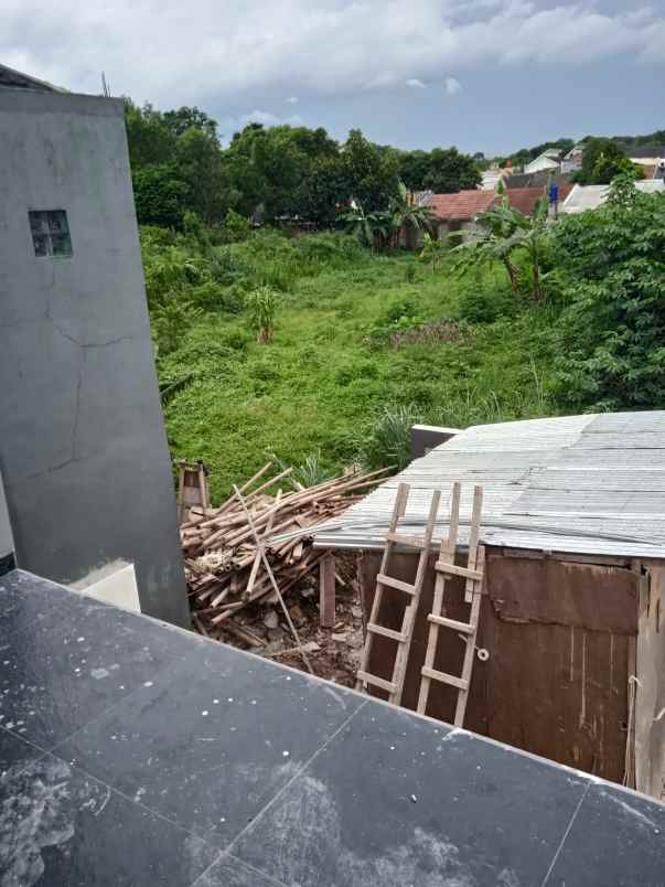 rumah murah 2 lantai tangerang selatan