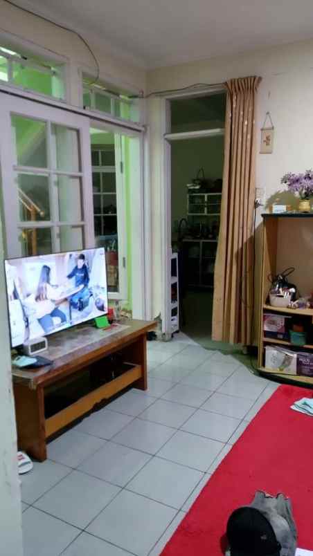 rumah second sangat terawat di tanjungsari antapani