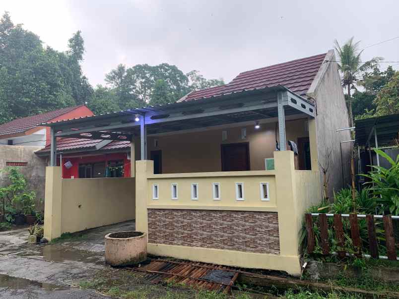 rumah second siap huni dekat candi prambanan