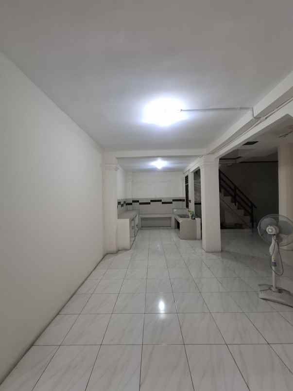 rumah secondary bebas banjir di pondok kopi jaktim