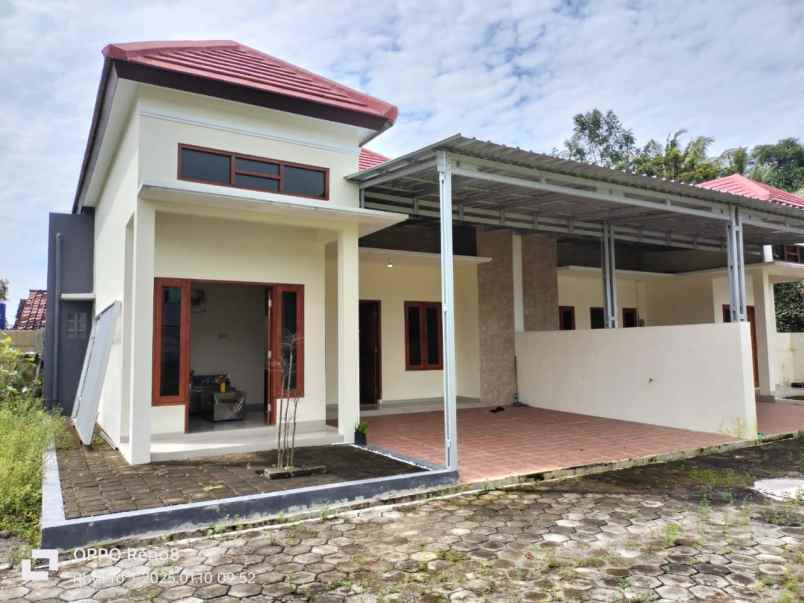 rumah siap huni dekat sman 2 ngaglik sleman