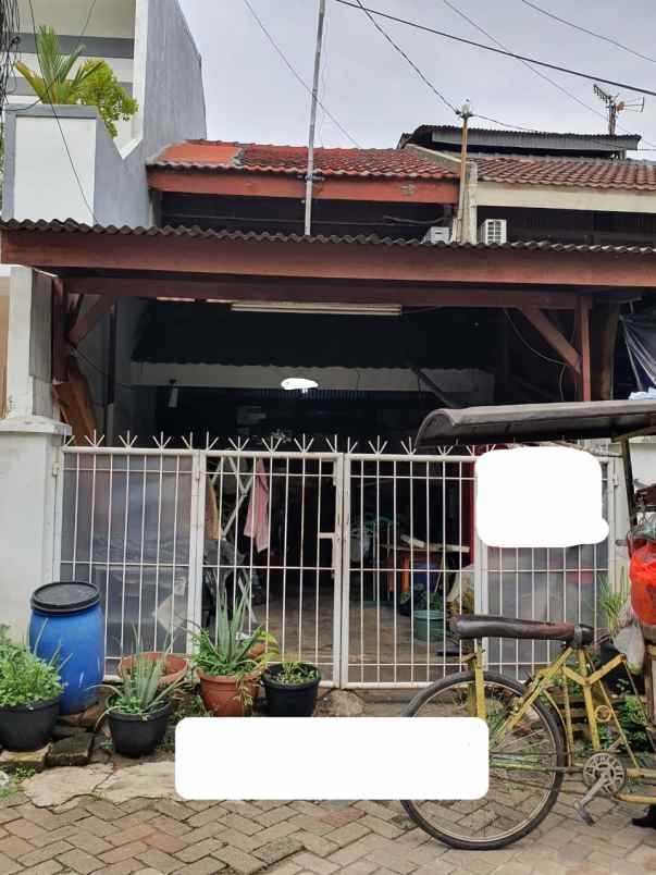 rumah taman pegangsaan indah