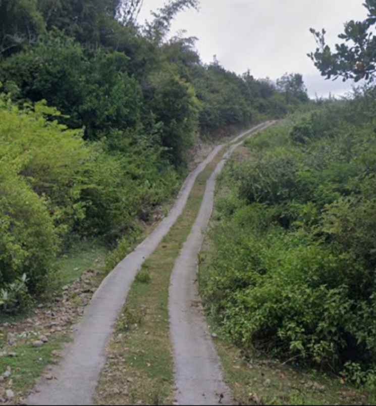 tanah di lombok view laut dan sirkuit mandalika