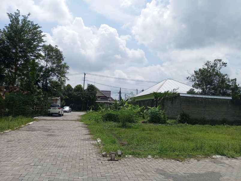 tanah jogja siap bangun rumah dekat ugm