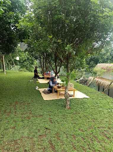 tanah kebun durian villa dan cafe cijeruk bogor