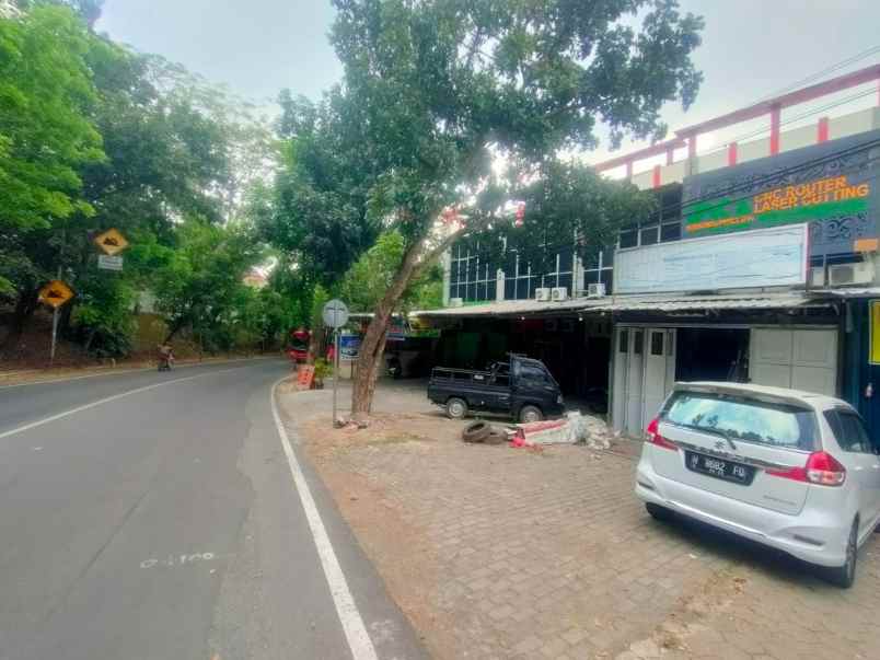 tanah nempel jalan raya manyaran jual cepat nego keras