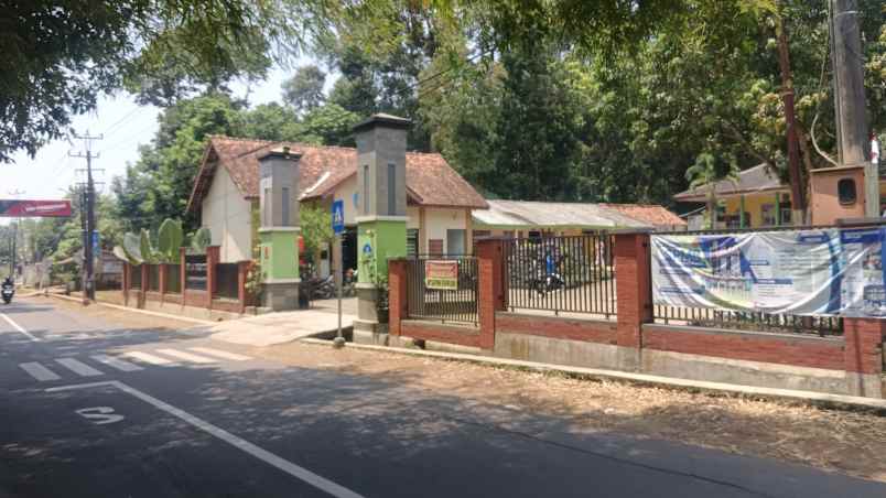 tanah pinggir jalan raya mijen gunungpati semarang