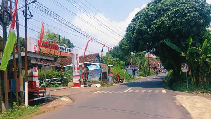 tanah pinggir jalan raya mijen gunungpati semarang