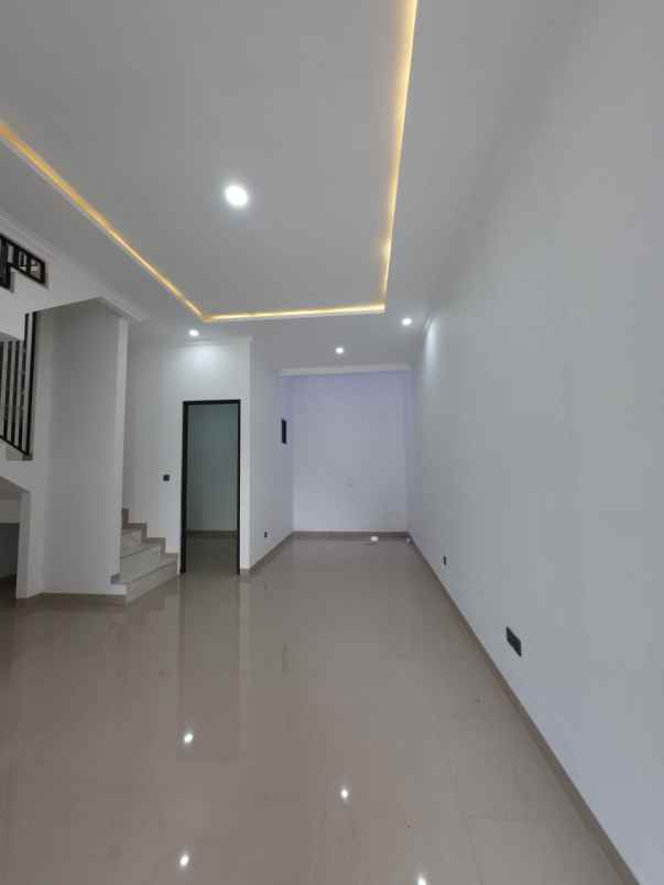 townhouse exclusive di kodau kota bekasi