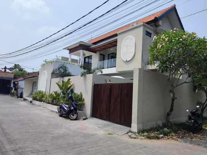 villa baru 3 bedroom di jimbaran bali