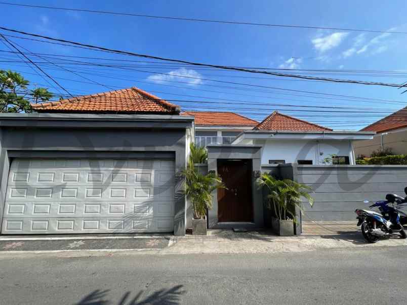 villa disewakan sanur denpasar dekat renon