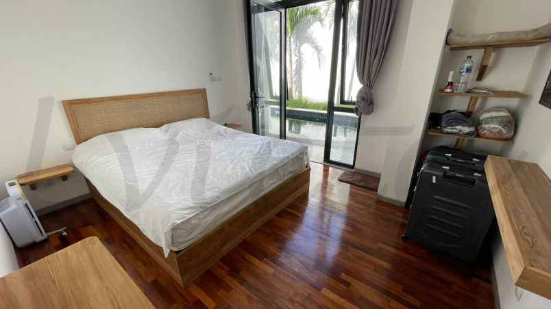 villa jalan yudistira seminyak bali