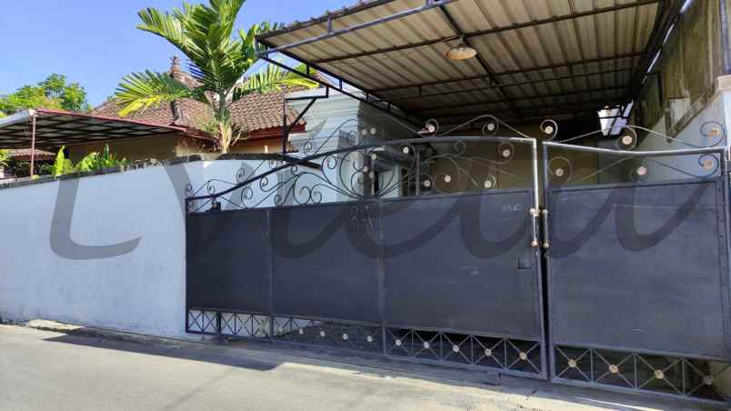 villa lantai 1 disewakan sanur denpasar