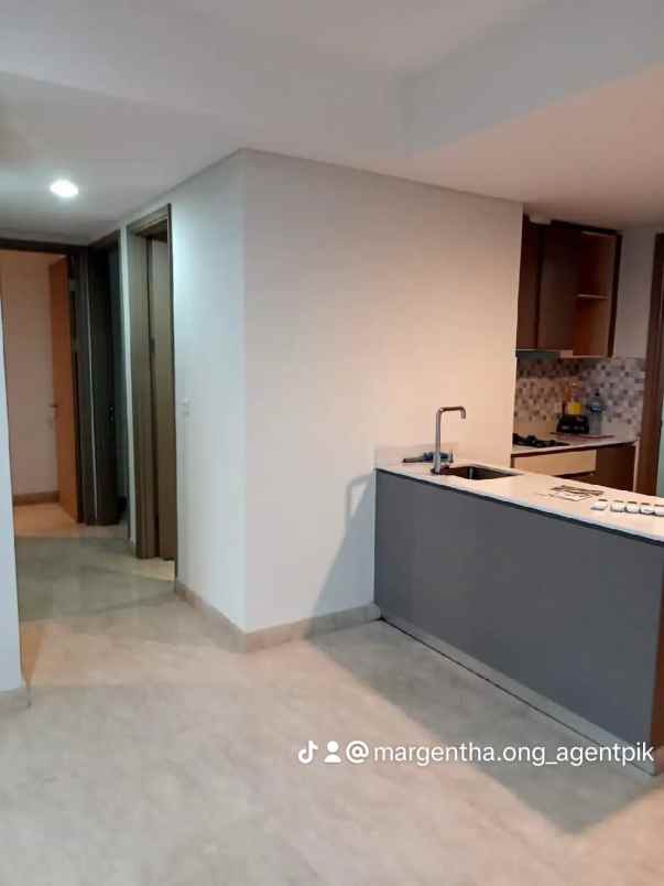 apartemen gold coast pik tower bahama sea view